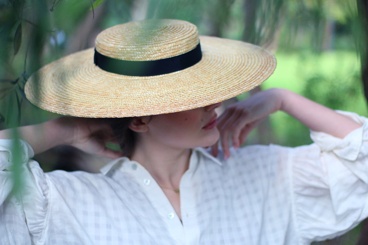 Natural Straw Wide-Brimmed Saucer Boater Hat