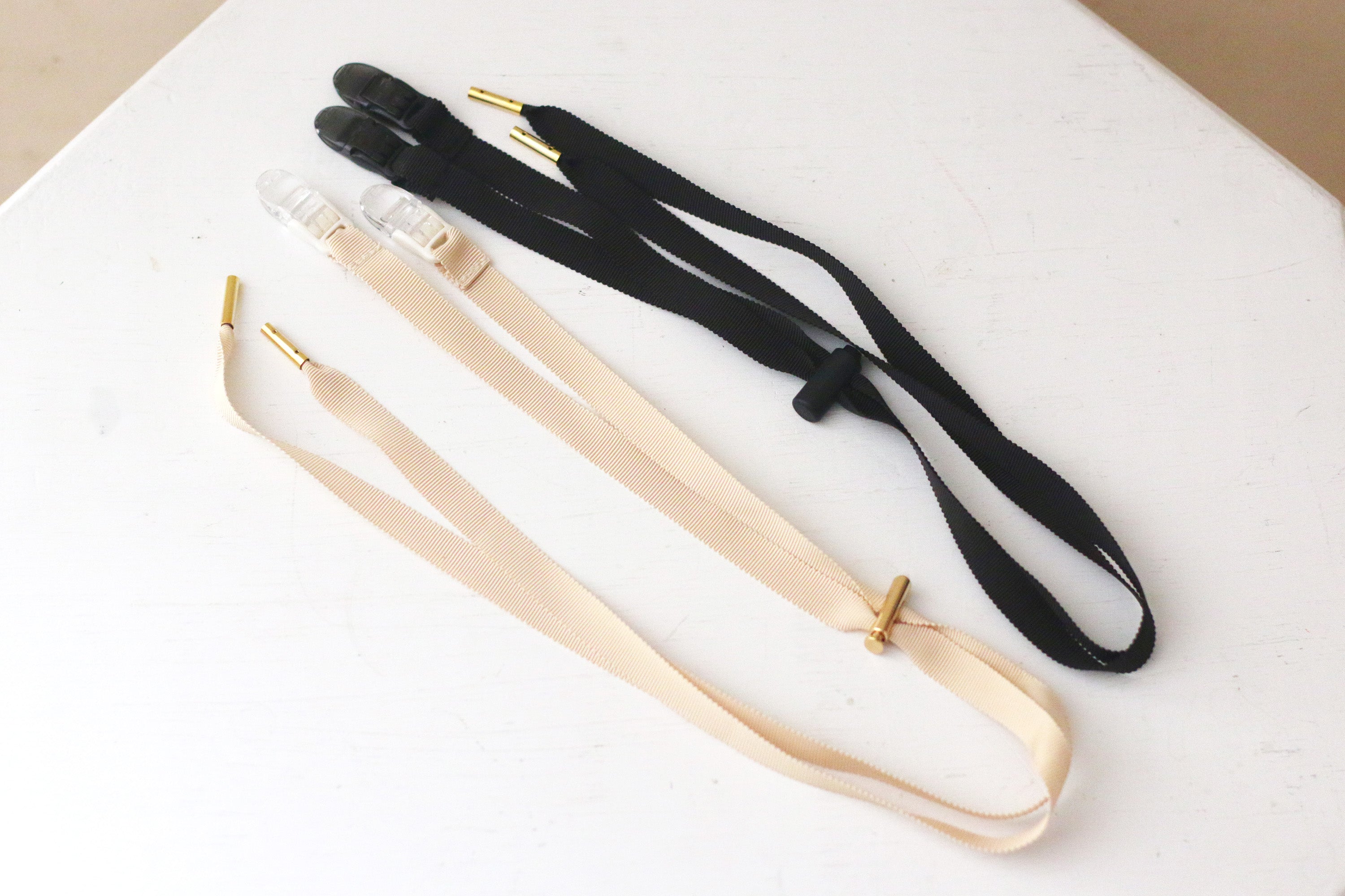 Detachable Chin straps with clips for a hat – Grosgrain