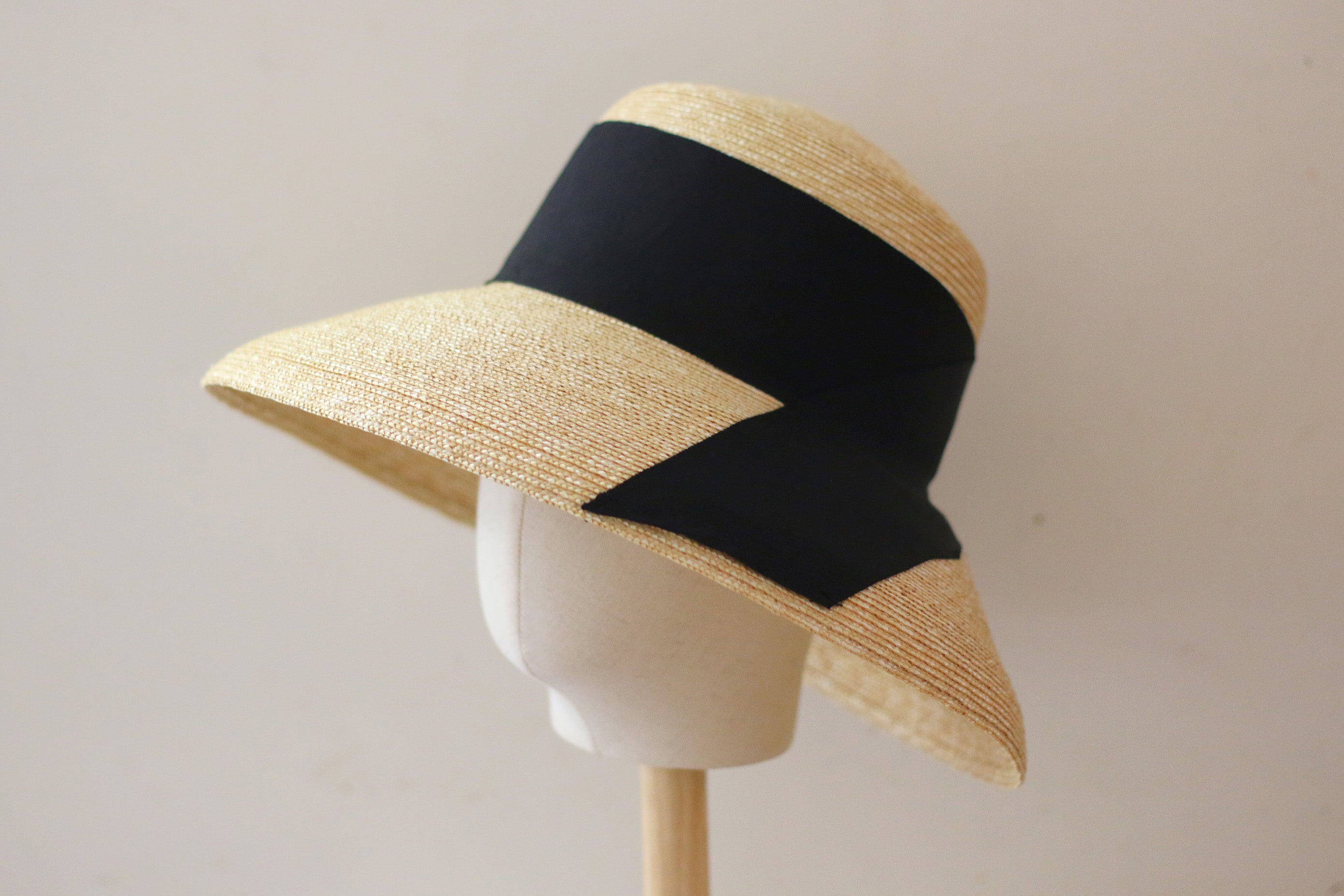 Wide Turned-down Brim Straw Hat Hepburn Style Holly