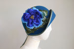 Cargar imagen en el visor de la galería, 1920s Inspired Cloche Sea Green with Royal Blue Rose

