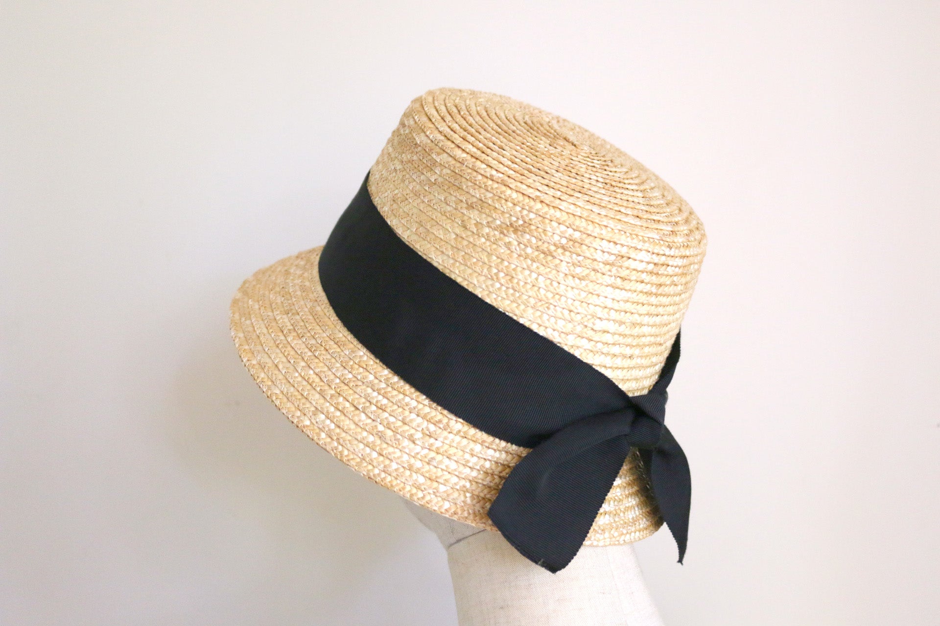 Grosgrin Natural Straw Bucket Hat Jo black ribbon