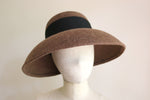 Cargar imagen en el visor de la galería, Brown Wool Casablanca Hat &quot;Cecil&quot;
