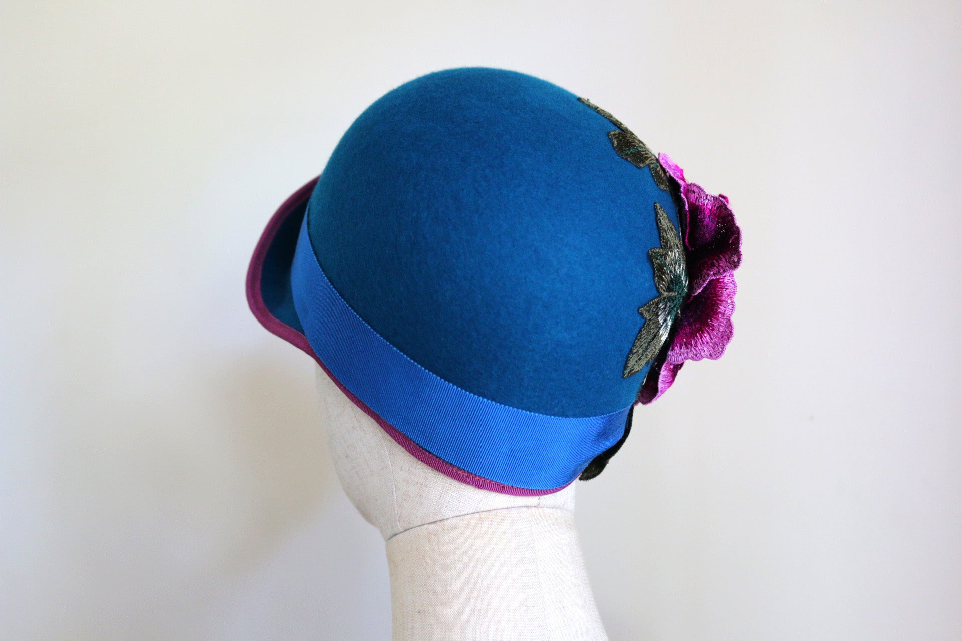 1920s Inspired Cloche Sea Green with Magenta Rose