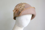 Muat gambar ke penampil Galeri, 1920s Vintage Inspired Cloche Beige with Gold and deep Shampagne Colour embroidery Applique
