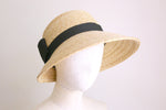 Cargar imagen en el visor de la galería, Wide-Brimmed bonnet Straw Hat Cecil back-style ribbon
