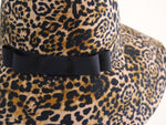 Load image into Gallery viewer, Leopard wool felt capeline
